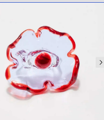 Anillo de flor roja