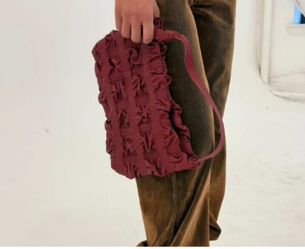 Bolso vinotinto de Kernel
